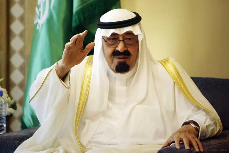 Король Саудовской Аравии возит с собой 459 тонн багажа. Зачем ему всё это?