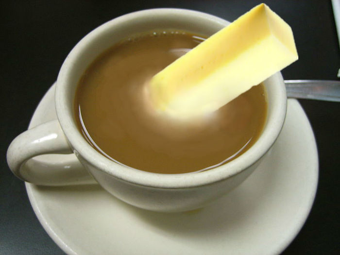 Вы когда-нибудь пробовали бросить сливочное масло в кофе? Теперь будете делать так всю жизнь!