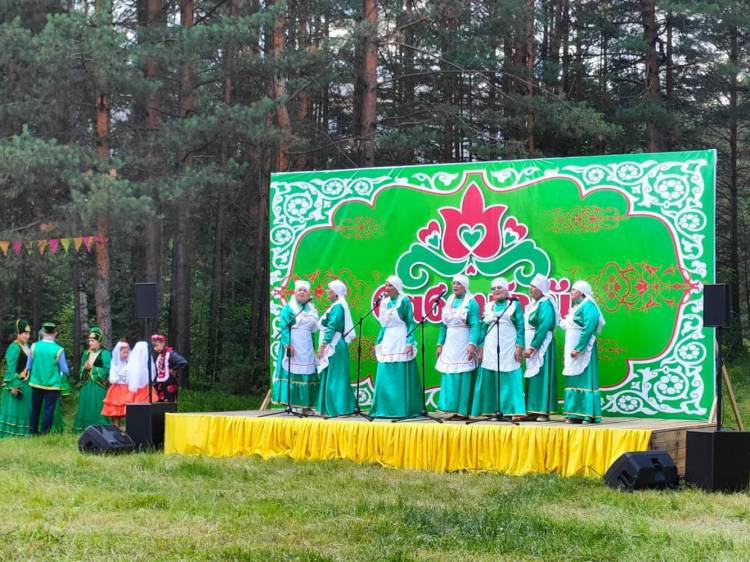 В Чуне отметили народный татарский праздник Сабантуй