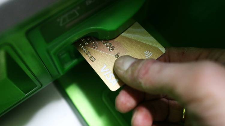 Как мошенники крадут деньги с ваших банковских карт