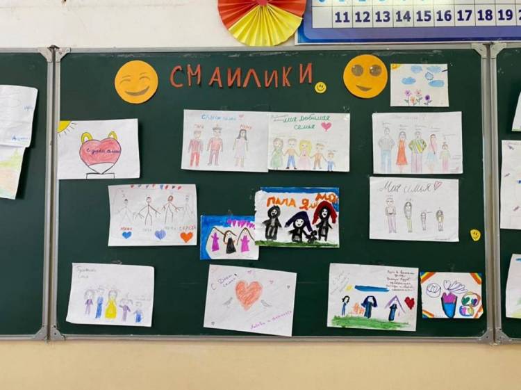 Совет сторонников «Единой России» провёл конкурс детских рисунков в День семьи, любви и верности