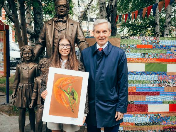 Юные художники получили награды за рисунки, посвященные балету «Конек- Горбунок»
