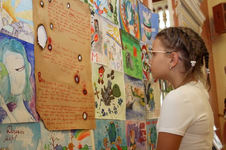 В ДК Куйбышева состоялось мероприятие Дети рисуют мир