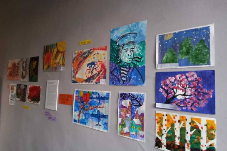 В Екатеринбурге работает выставка рисунков детей с аутизмом «Мир внутри»