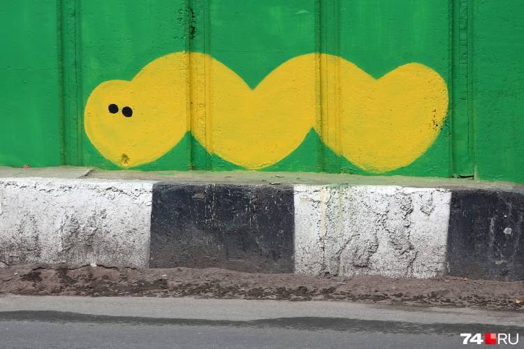 В Челябинске проект Graffiti Russia Fest использовал рисунки слабовидящих детей при росписи моста на улице Братьев Кашириных