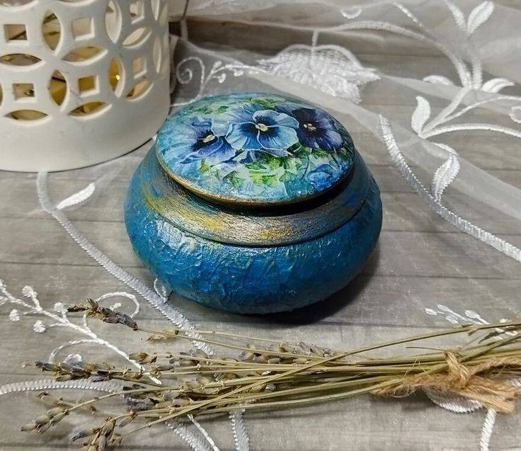Шкатулка круглая Синий букетик в интернет-магазине Ярмарка Мастеров по цене