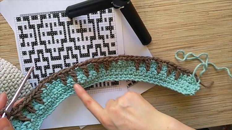 Mosaic crochet pattern Eva Alexandrrova