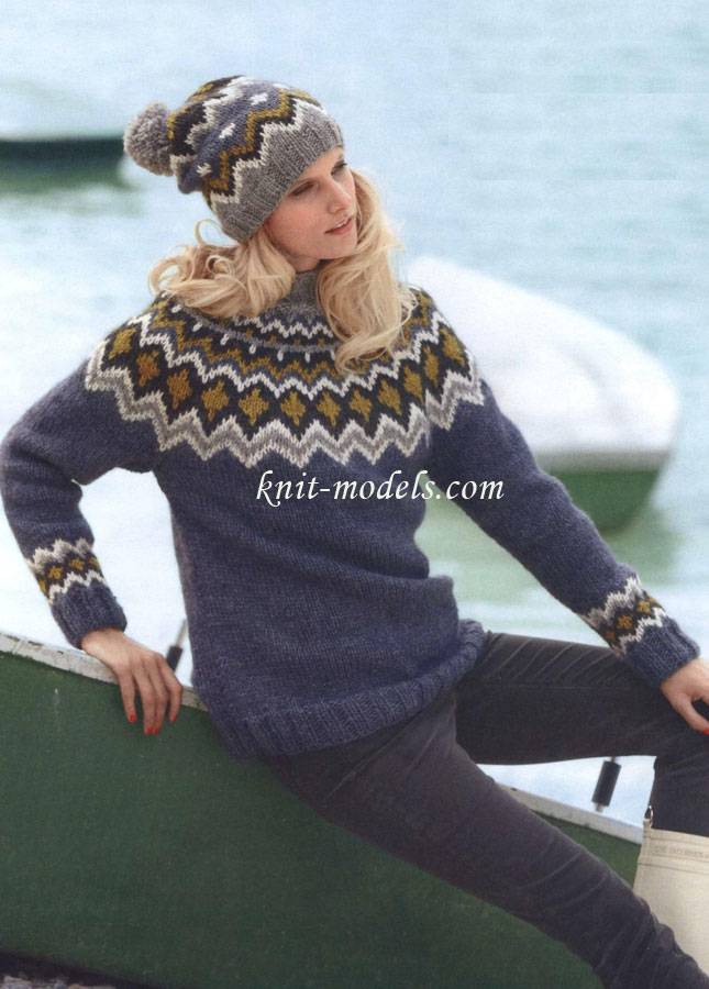 Женский свитер с круглой кокеткой