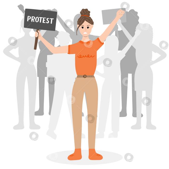 Толпа протестующих с разгневанной девушкой, держащей плакат и поднимающей кулак вверх перед собой