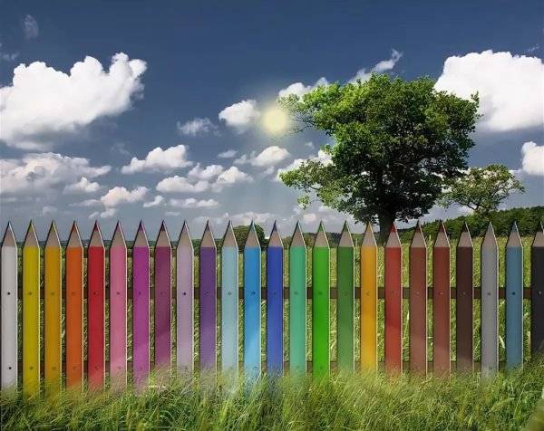 Картинки забор с цветами для детей 