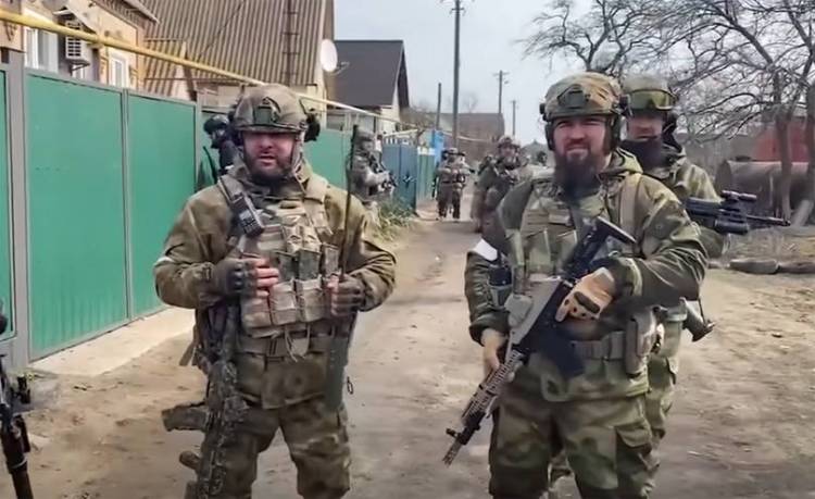 Глава Чечни рассказал об операции по прорыву кольца окружения, в котором оказалось подразделение спецназа РФ в Мариуполе