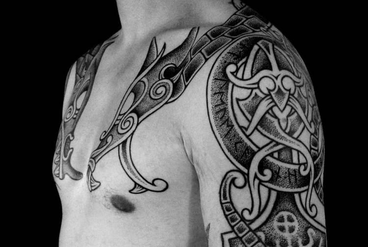 Скандинавские татуировки для мужчин 