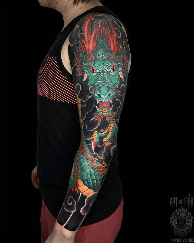 Татуировка мужская япония тату-рукав дракон (вид сбоку)