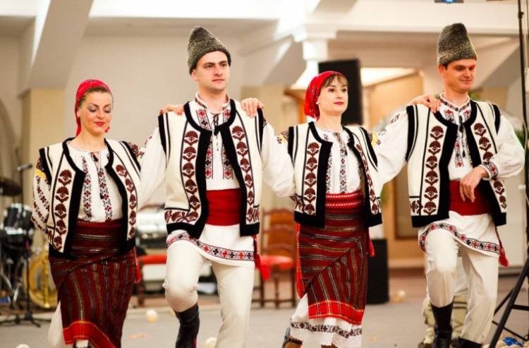Молдавские традиции и обычаи