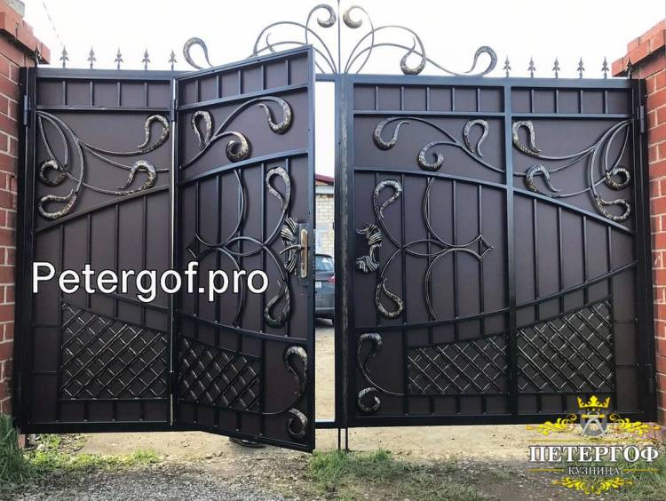 Кованые ворота и калитки недорого в Екатеринбурге