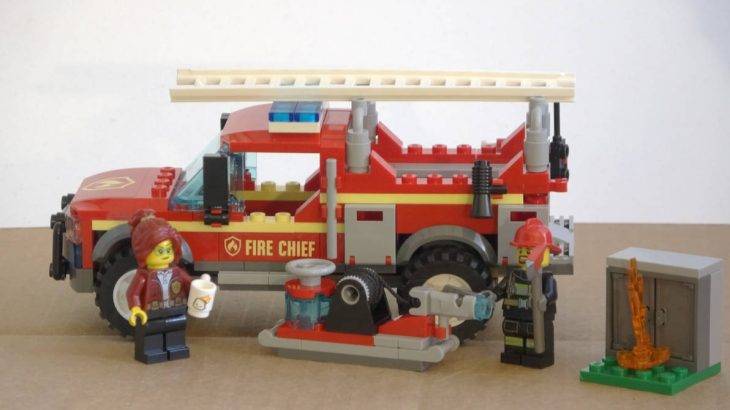 Начальница пожарной службы Маклауд из мультсериала Лего Сити приключения 