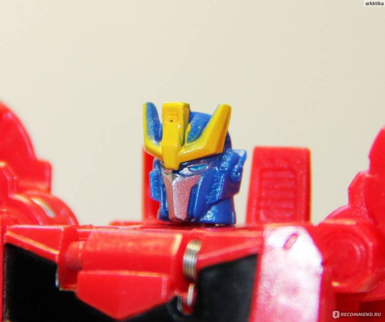 Hasbro Transformers Трансформер Роботы под Прикрытием Крэш