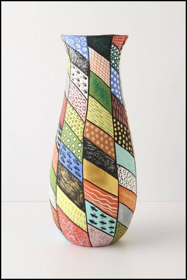 Современная керамическая ваза с узорами рисунок 