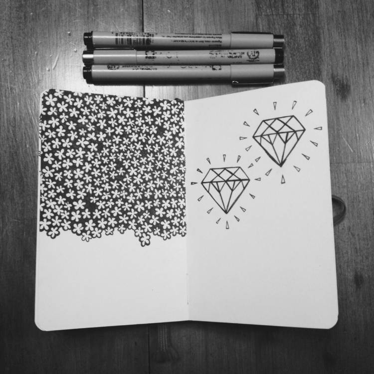 Рисунки черной ручкой для скетчбука легкие 