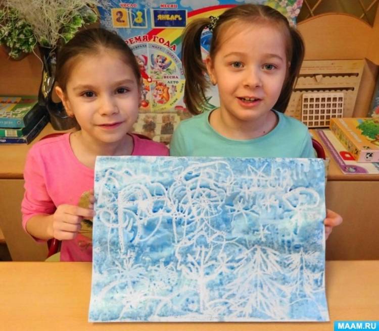 Детский мастер-класс по рисованию красками в нетрадиционной технике «Зимний пейзаж» 