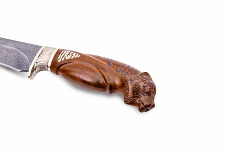 Авторский нож Тигр в магазине «Этно Бутик Горец»