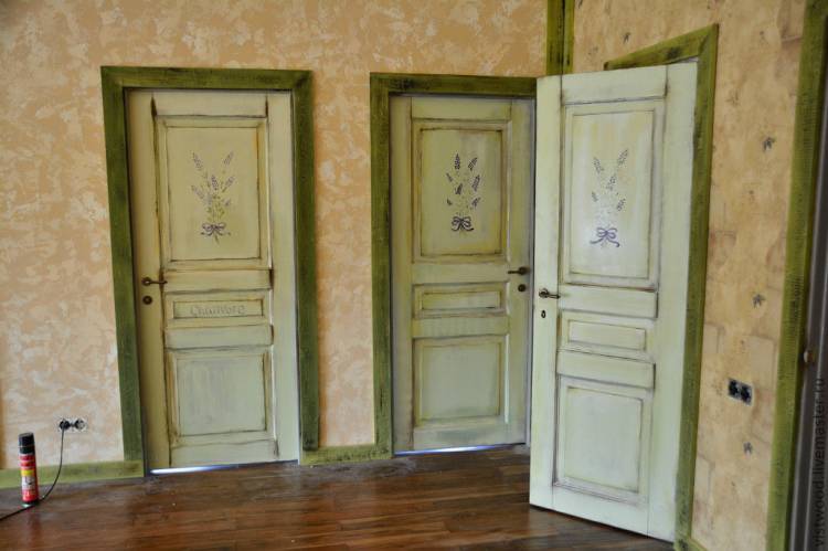 Идеи реставрации старых межкомнатных дверей
