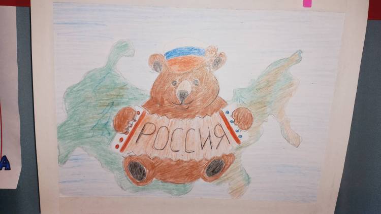 Вернисаж рисунков “Моя Родина-Россия”