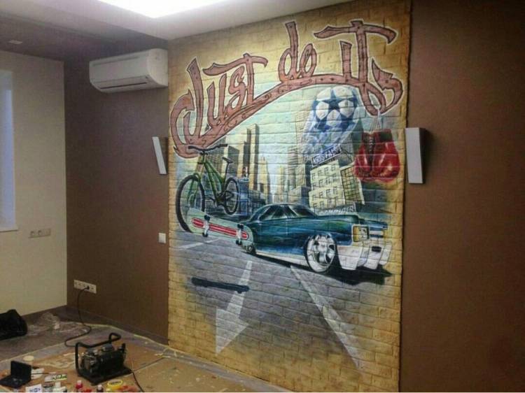 Роспись стен в гараже 