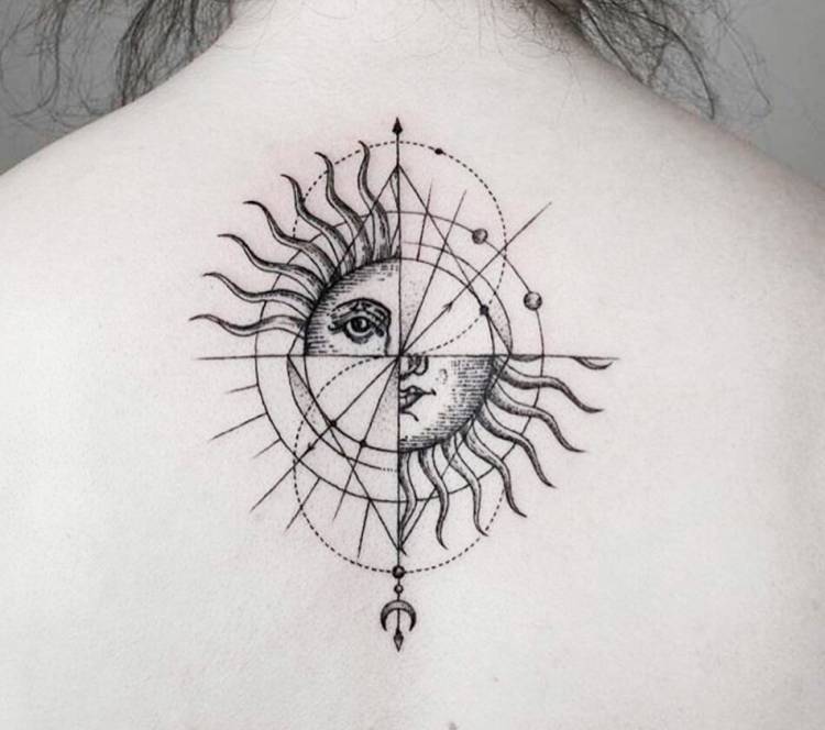 Татуировки с солнцем