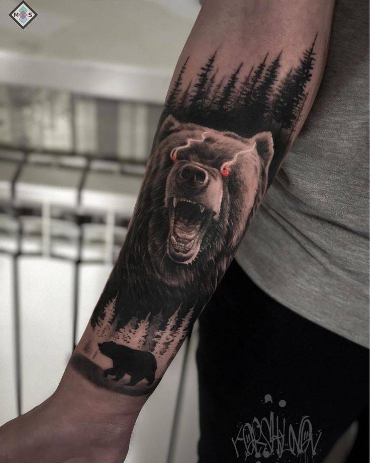 Тату медведь на руке в стиле реализм