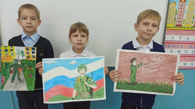 Родинская школа стала участником конкурса ” Герои России и Донбасса”
