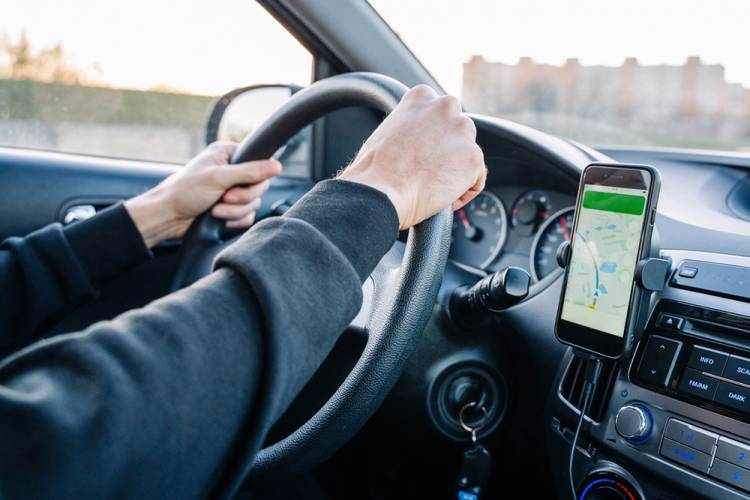 Может ли водитель доказать, что никогда не пользовался телефоном за рулем? Мнение экспертов