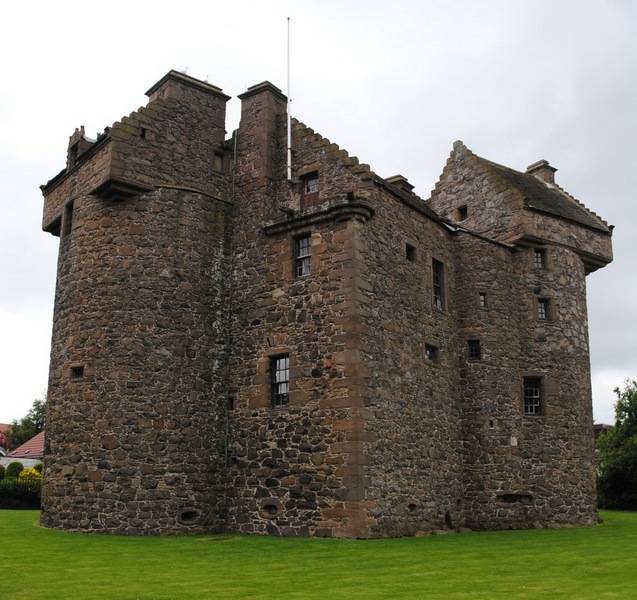 Claypotts Castle или пара глиняных горшочков